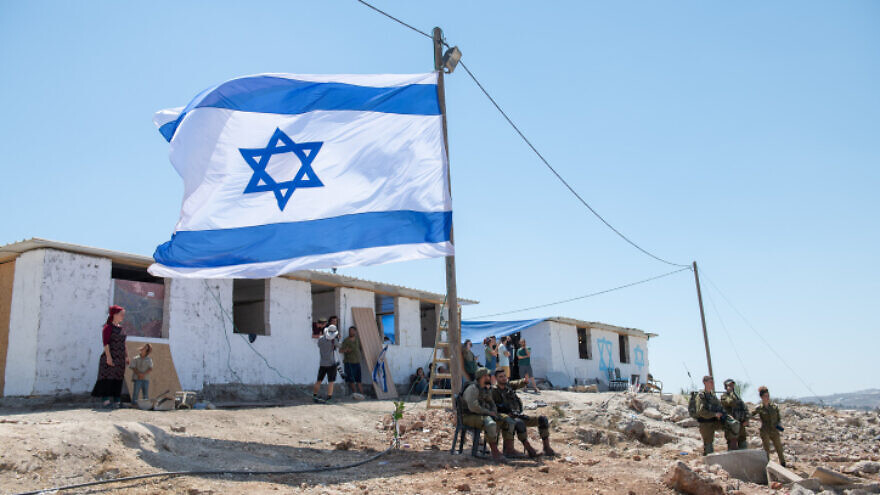The unauthorized Israeli outpost of Evyatar before its evacuation as part of a deal with the government, July 2, 2021. Photo by Sraya Diamant/Flash90.